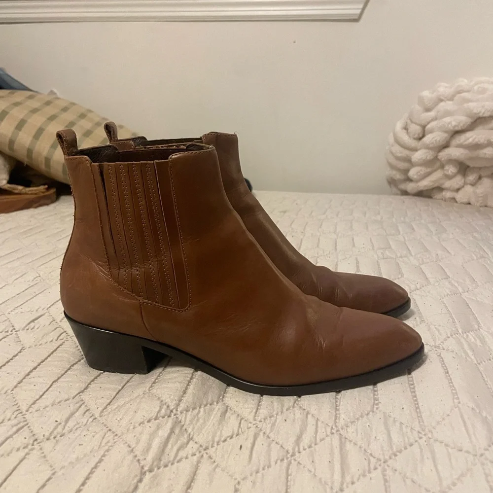 J.Crew Made in Italy Leather Ankle Boots 7.5 Brown Chelsea Low Heel - Picture 5 of 7